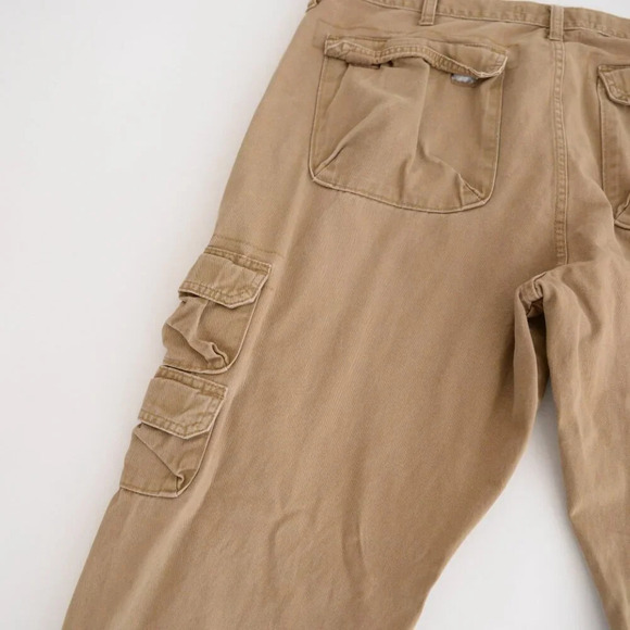 Wrangler Jeans Co. Tan Cargo Pants 40x32 - Picture 12 of 15